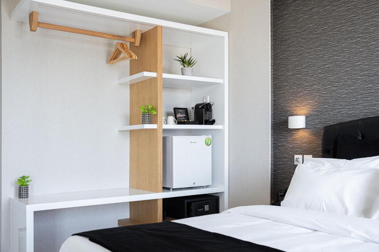 Kreoli Suites Glyfada 아테네 외부 사진